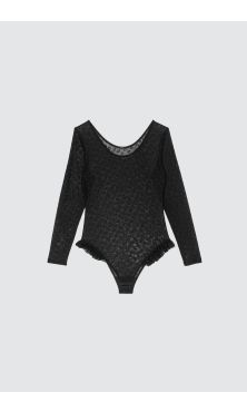 Le Petit Trou Body