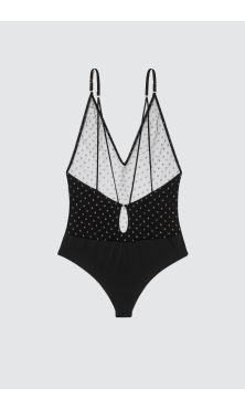 Le Petit Trou Body