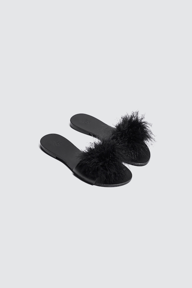 Le Petit Trou Papucs